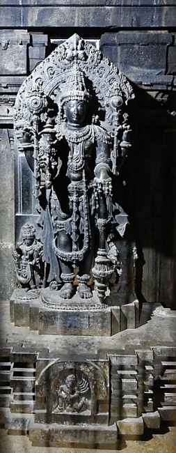 Somnathpur-Temple de Keshava-026